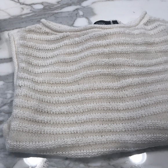 Beautiful linen Theory sweater - Picture 3 of 3